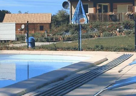 Camping Domaine Du Lac 3*