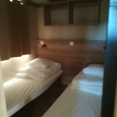 Camping Domaine Du Lac 3*